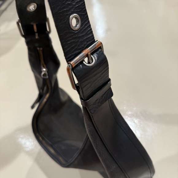 Vintage Banana Republic Black Leather Hobo Bag shoulder purse grunge everyday - Picture 6 of 16